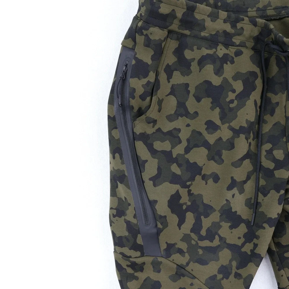 Nike Sportswear Tech Fleece Camo Jogger Pants Mens Large Green CJ5981-222